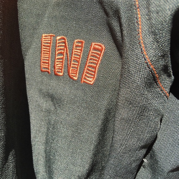 INI COLLECTIVE - Picture 5 of 8